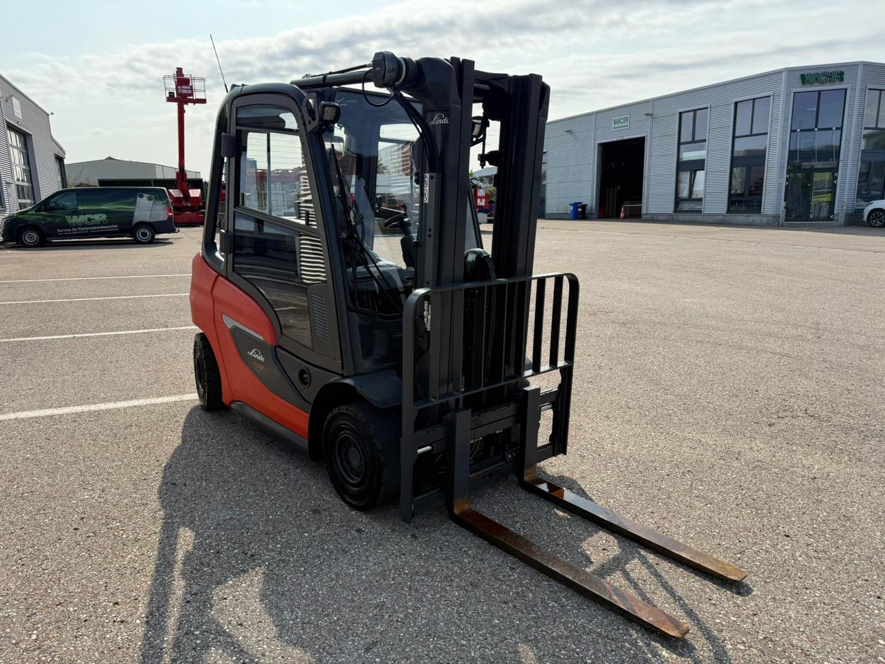 LINDE H20D-01/600 Diesel Triplexmast - Empilhador a diesel: foto 3 LINDE H20D-01/600 Diesel Triplexmast - Empilhador a diesel: foto 3