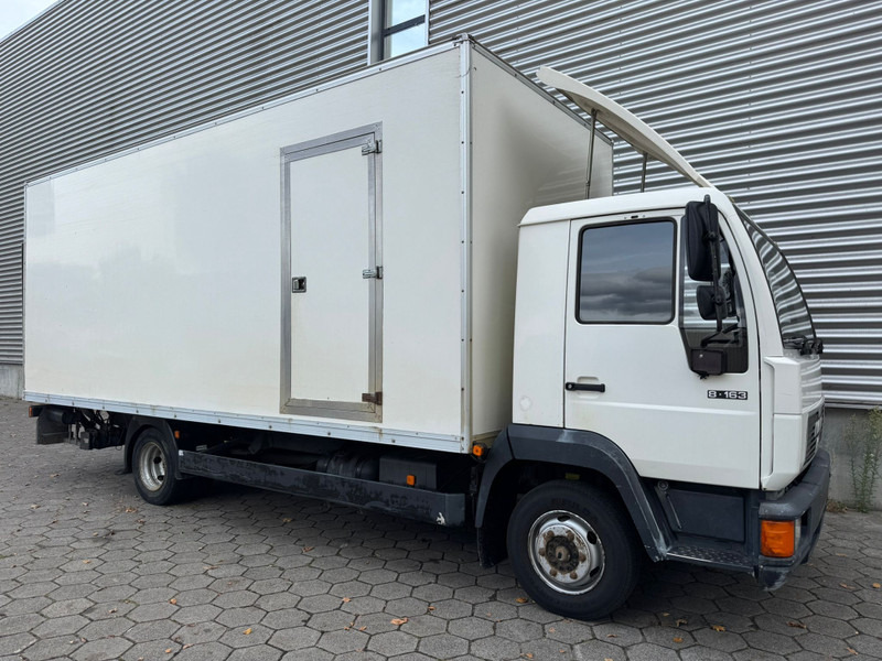 MAN 8.163 / Tail Lift / Manual / 3 Seats / Belgium Truck - Camião furgão: foto 2 MAN 8.163 / Tail Lift / Manual / 3 Seats / Belgium Truck - Camião furgão: foto 2