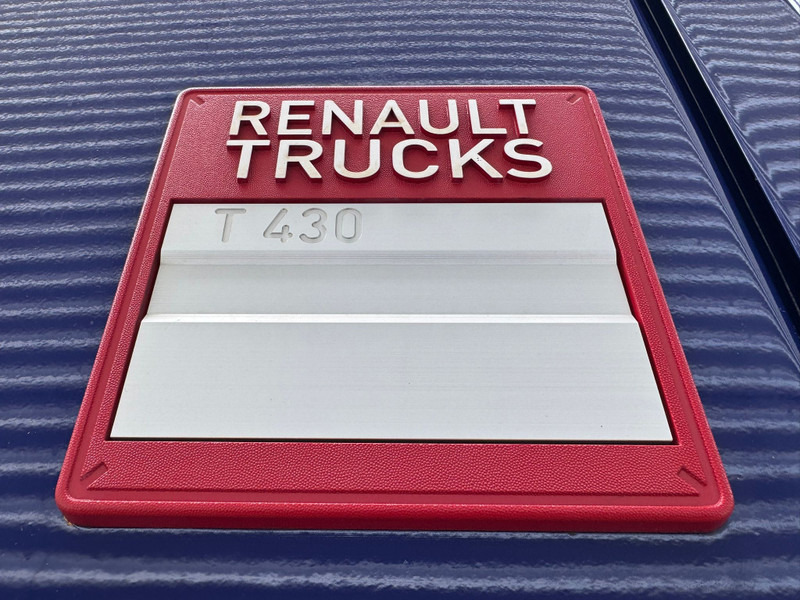 Tractor Renault T 430 / 2 Tanks / Refrigerator / Euro 6: foto 17
