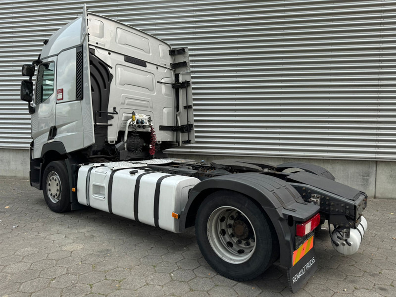 Renault T 460 / Refrigarator / Euro 6 / 2 Beds - Tractor: foto 3 Renault T 460 / Refrigarator / Euro 6 / 2 Beds - Tractor: foto 3