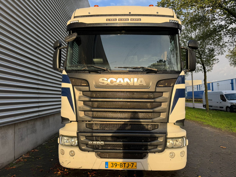 Scania R580 / V8 / 6X4 / HighLine / Retarder / NL Truck - Tractor: foto 5 Scania R580 / V8 / 6X4 / HighLine / Retarder / NL Truck - Tractor: foto 5