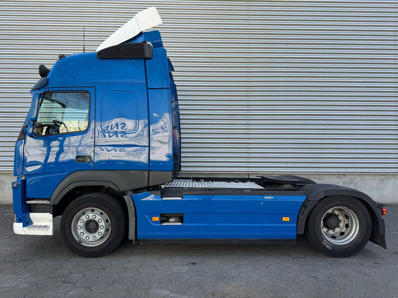 Volvo FM 370 / 2 Tanks / I-Shift / NL Truck - Tractor: foto 5 Volvo FM 370 / 2 Tanks / I-Shift / NL Truck - Tractor: foto 5