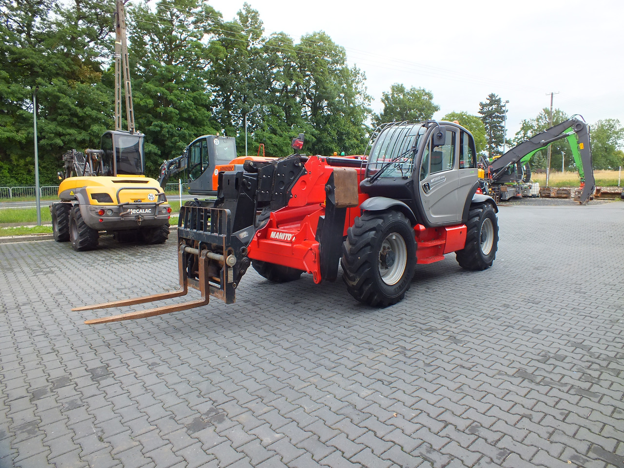MANITOU MT1840 - Pá carregadora telescópica para Escavadeira: foto 1 MANITOU MT1840 - Pá carregadora telescópica para Escavadeira: foto 1