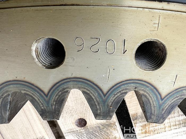 CNH INDUSTRIAL SLEWING RING H2239954 - Grua para camião: foto 3 CNH INDUSTRIAL SLEWING RING H2239954 - Grua para camião: foto 3