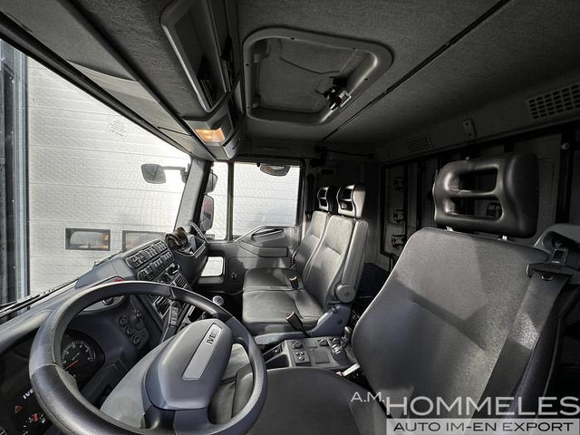Iveco 100E22 4x4 (M104) - Camião de caixa aberta/ Plataforma: foto 2 Iveco 100E22 4x4 (M104) - Camião de caixa aberta/ Plataforma: foto 2