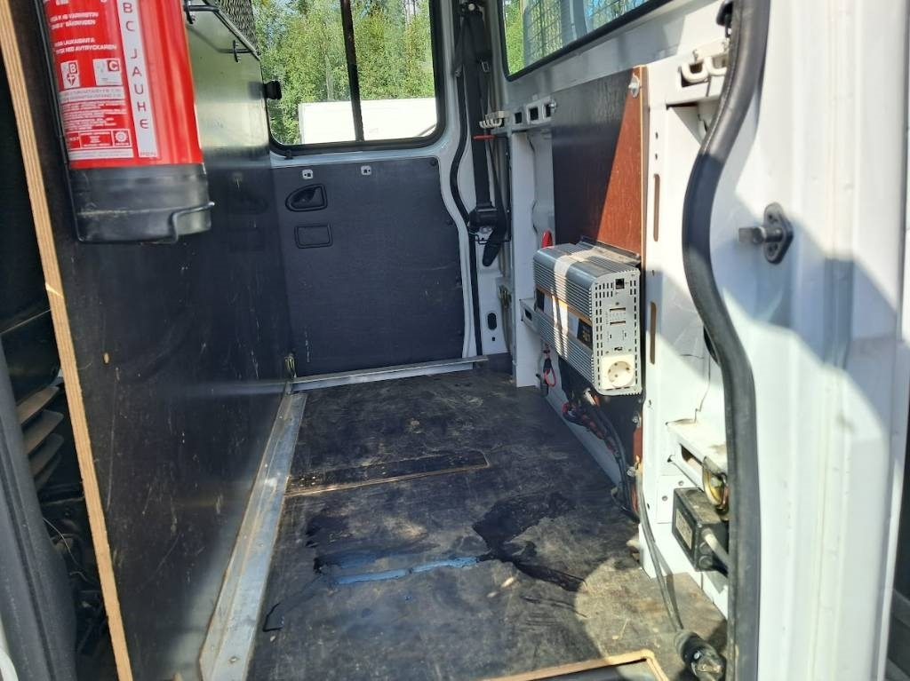 Iveco Daily 70 C17 Doppel 3.0 - Camião de caixa aberta/ Plataforma: foto 5 Iveco Daily 70 C17 Doppel 3.0 - Camião de caixa aberta/ Plataforma: foto 5