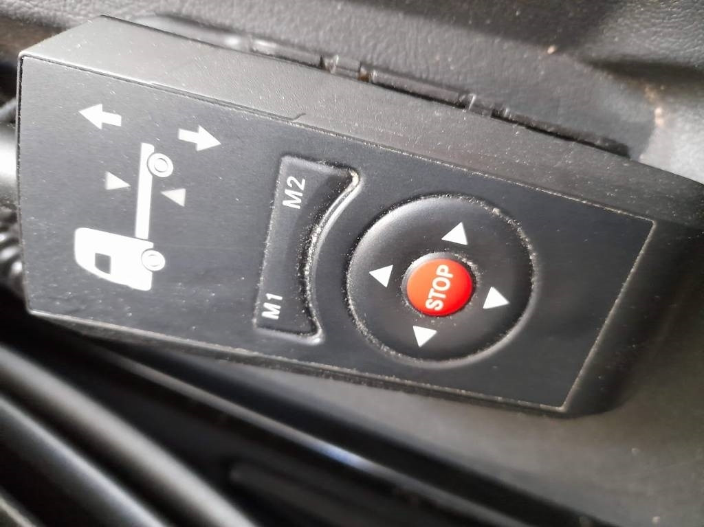 Camião frigorífico Mercedes-Benz Atego 821: foto 6