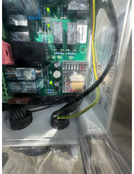 Máquina de construção Böcker Avario HD 26, 2020, only 85 hours, like new!: foto 9