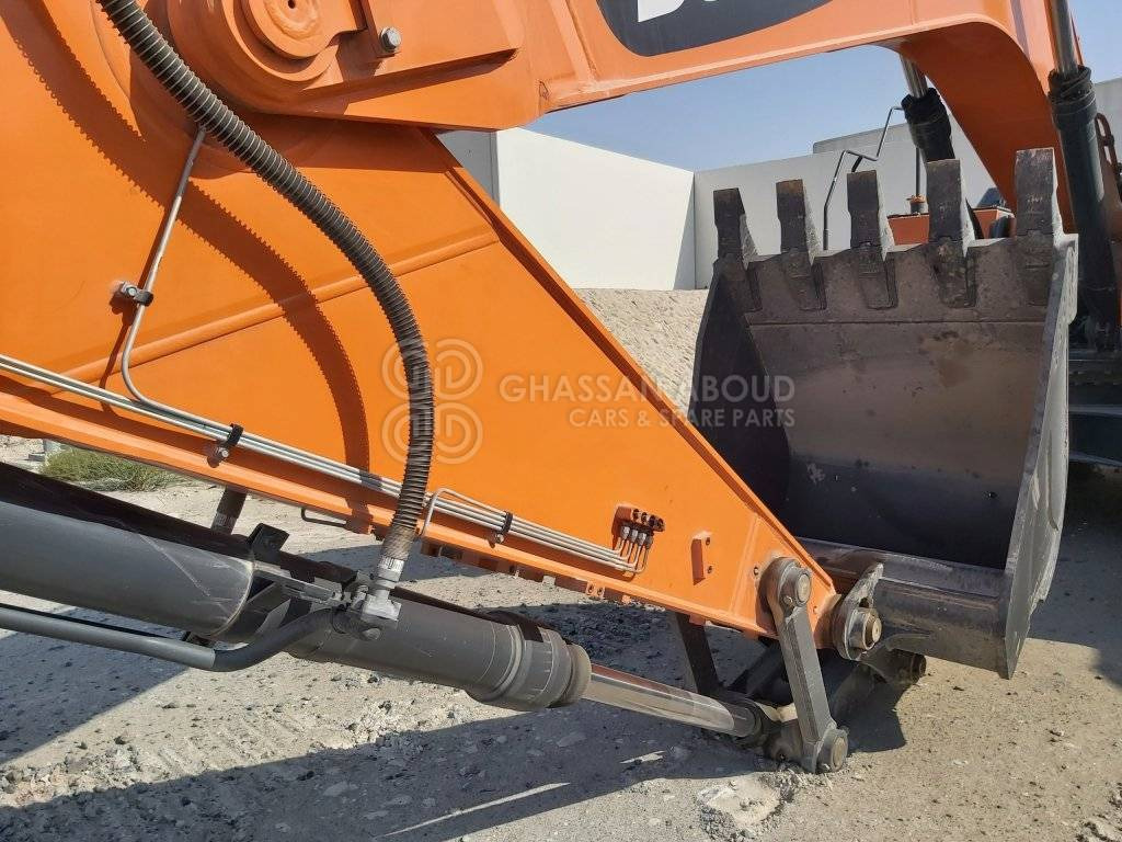 DOOSAN DX300 LCA – CRAWLER EXCAVATOR OPERATING WEIGHT 29.6 TON WITH 1.47 CBM BUCKET (HEAVY DUTY) SHOE 800MM TG MY2022 - Escavadora de rastos: foto 3 DOOSAN DX300 LCA – CRAWLER EXCAVATOR OPERATING WEIGHT 29.6 TON WITH 1.47 CBM BUCKET (HEAVY DUTY) SHOE 800MM TG MY2022 - Escavadora de rastos: foto 3