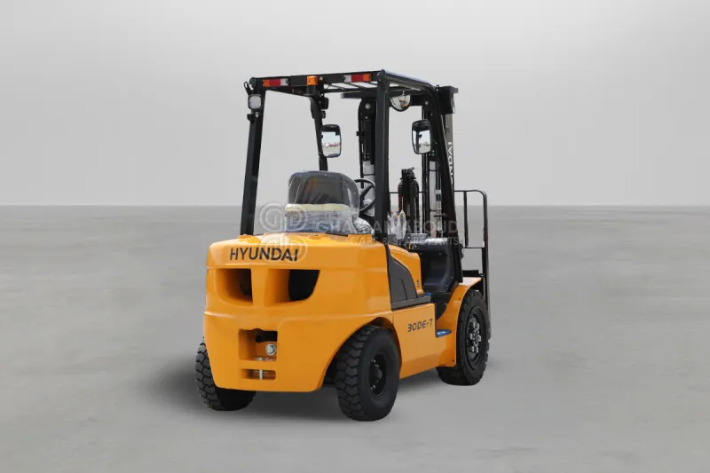 Hyundai Forklift 30DE-7 3 TONS DIESEL 3 STAGE - Empilhador a diesel: foto 5 Hyundai Forklift 30DE-7 3 TONS DIESEL 3 STAGE - Empilhador a diesel: foto 5