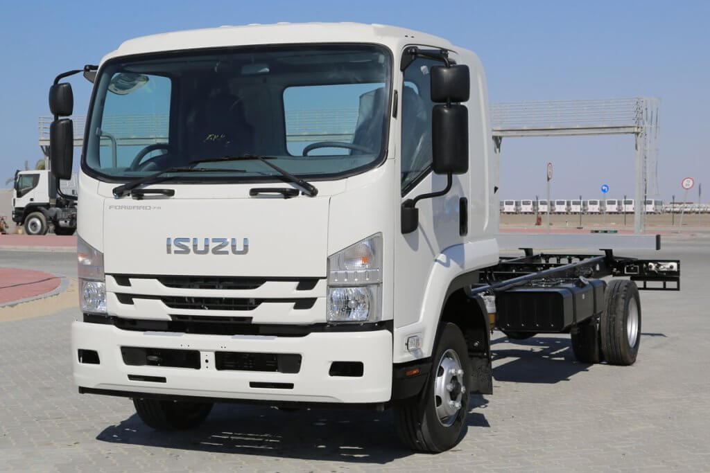 ISUZU FRR – 11 Ton GVW, Payload 7 Ton 4×2 Single Cabin Chassis with AC MY24 - Camião chassi: foto 1 ISUZU FRR – 11 Ton GVW, Payload 7 Ton 4×2 Single Cabin Chassis with AC MY24 - Camião chassi: foto 1