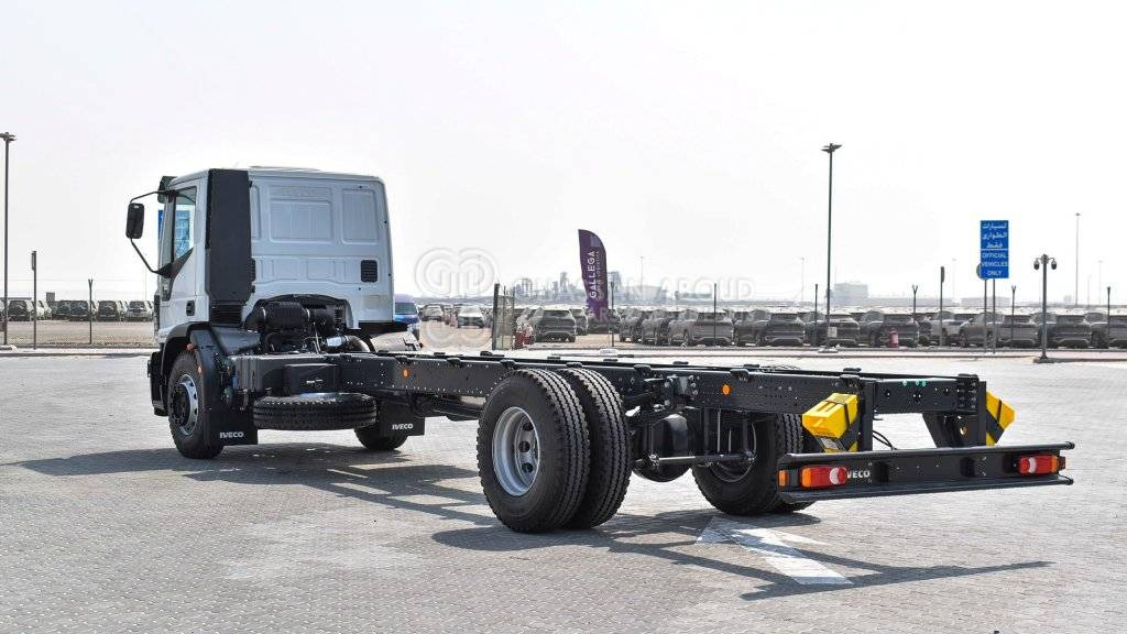 Camião chassi novo IVECO EUROCARGO Chassis 4×2, WB 6210 GVW 19 Ton Approx MY23: foto 10