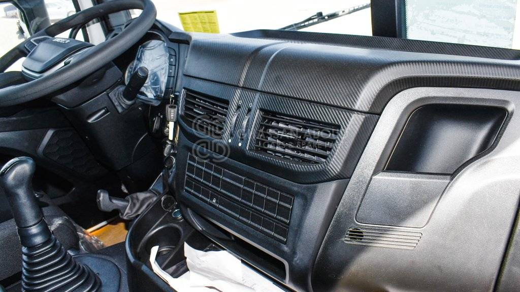 Camião chassi IVECO T-WAY Chassis  6×4 AD380T47H WHEELBASE 4500 MY24: foto 8
