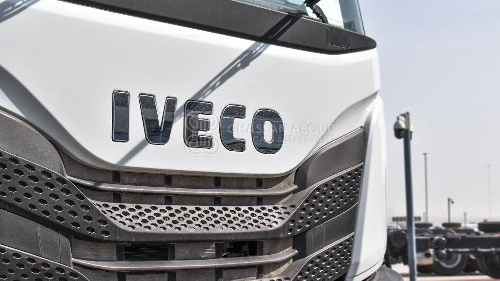 Camião chassi IVECO T-WAY Chassis  6×4 AD380T47H WHEELBASE 4500 MY24: foto 16