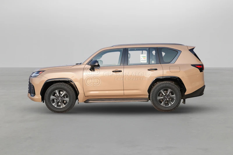 Lexus LX600 - SUV: foto 4 Lexus LX600 - SUV: foto 4