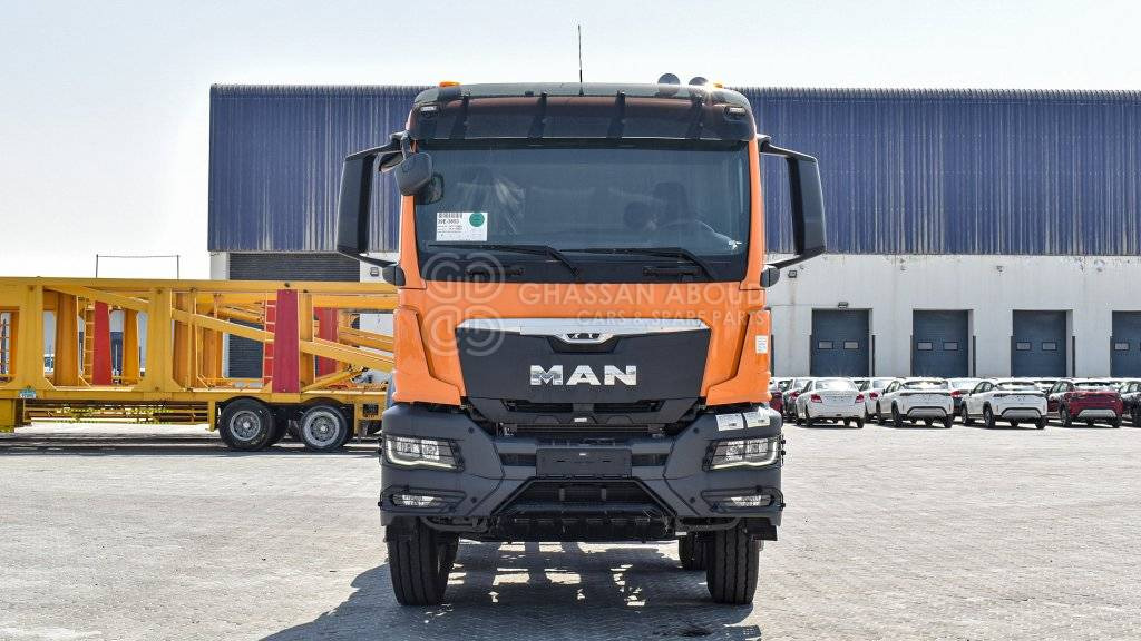 MAN TRUCK CHASSIS – TGS 41.480 – 8X4 BB CH - Camião chassi: foto 2 MAN TRUCK CHASSIS – TGS 41.480 – 8X4 BB CH - Camião chassi: foto 2