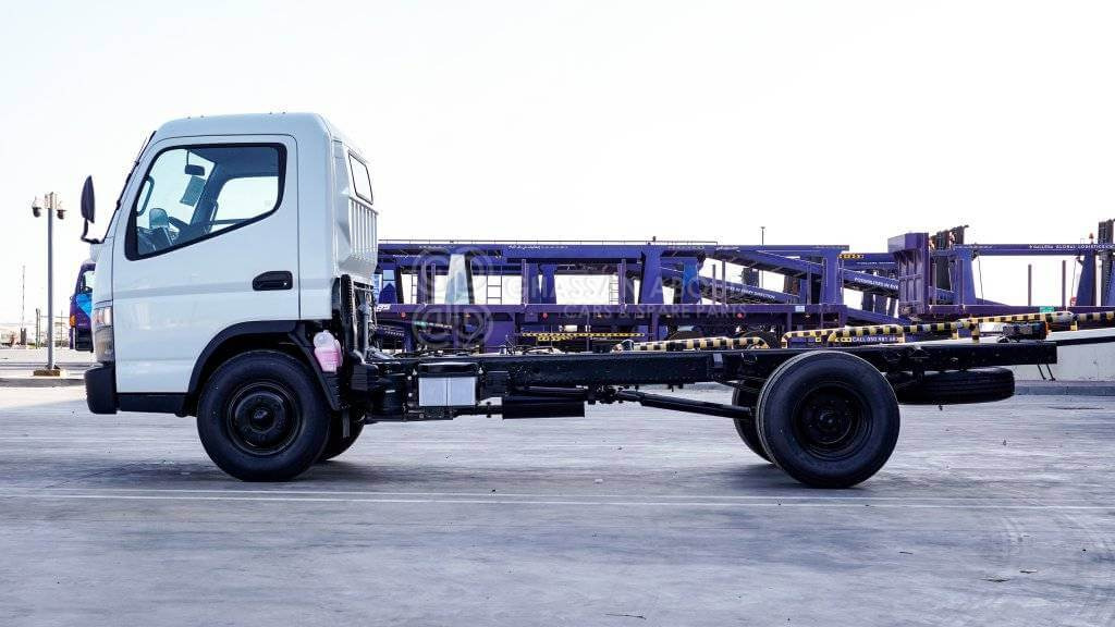 MITSUBISHI CANTER CHASSIS PAYLOAD 5 TON APPROX SINGLE CAB WITH A/C 4X2 LIGHT DUTY MY2024 - Camião chassi: foto 4 MITSUBISHI CANTER CHASSIS PAYLOAD 5 TON APPROX SINGLE CAB WITH A/C 4X2 LIGHT DUTY MY2024 - Camião chassi: foto 4