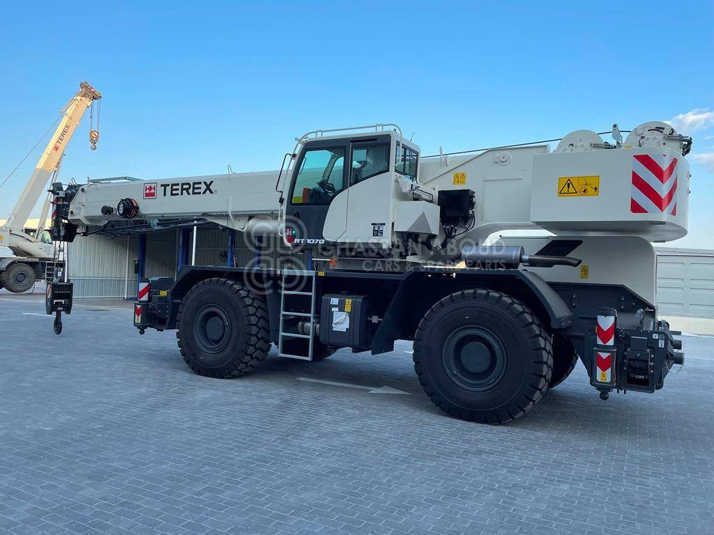 TEREX RT1070 70-ton Capacity Class Rough Terrain crane MY23 - Grua de estaleiro: foto 2 TEREX RT1070 70-ton Capacity Class Rough Terrain crane MY23 - Grua de estaleiro: foto 2