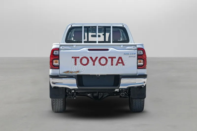 Toyota Hilux 4X4 Double Cabin - Pick-up, Carrinha cabine dupla: foto 4 Toyota Hilux 4X4 Double Cabin - Pick-up, Carrinha cabine dupla: foto 4