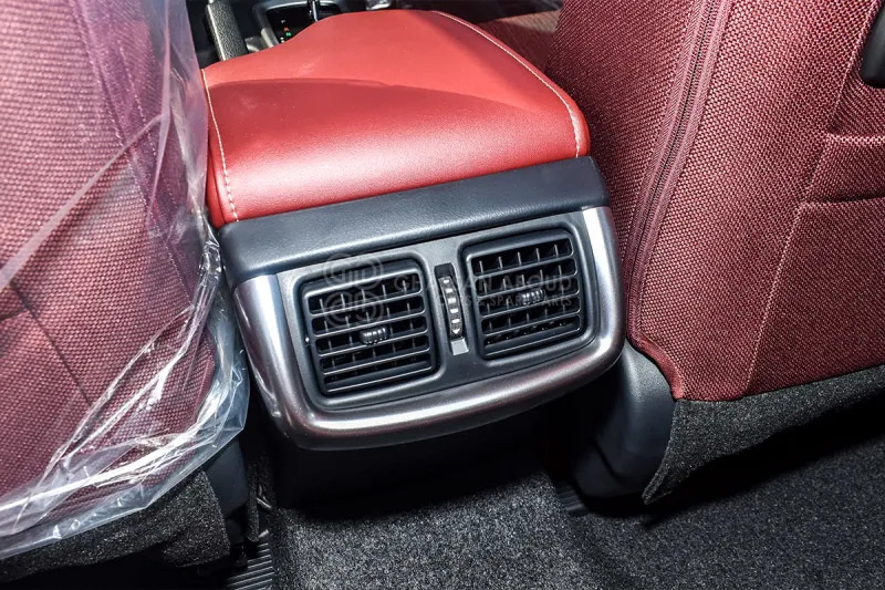 Toyota Hilux 4X4 Double Cabin - Pick-up, Carrinha cabine dupla: foto 5 Toyota Hilux 4X4 Double Cabin - Pick-up, Carrinha cabine dupla: foto 5