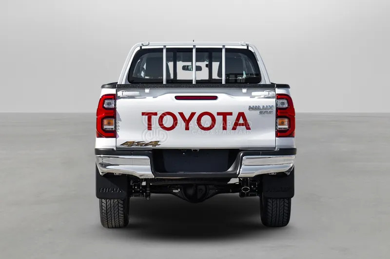 Toyota Hilux 4X4 Double Cabin - Pick-up, Carrinha cabine dupla: foto 2 Toyota Hilux 4X4 Double Cabin - Pick-up, Carrinha cabine dupla: foto 2