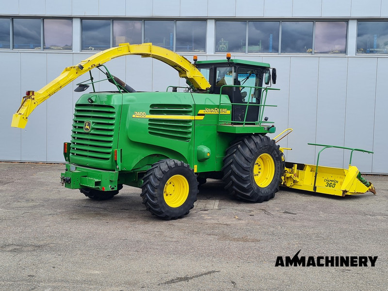 John Deere 7400 forage harvester - Picadora de forragem automotriz: foto 4 John Deere 7400 forage harvester - Picadora de forragem automotriz: foto 4