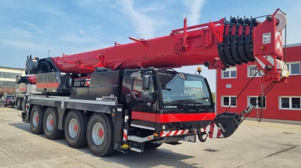 Liebherr LTM 1070-4.2 - Grua todo o terreno: foto 2 Liebherr LTM 1070-4.2 - Grua todo o terreno: foto 2