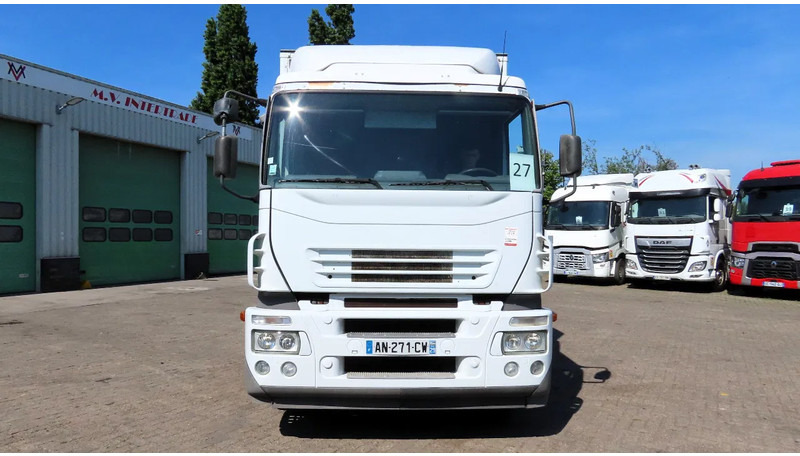 Iveco Stralis 310 8.60m box! Manual gerabox, Great state - Camião furgão: foto 3 Iveco Stralis 310 8.60m box! Manual gerabox, Great state - Camião furgão: foto 3