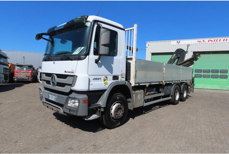 Mercedes-Benz Actros 2641 6x4 HIAB XS144 Hiduo SPRING/SPRING - Camião grua: foto 2 Mercedes-Benz Actros 2641 6x4 HIAB XS144 Hiduo SPRING/SPRING - Camião grua: foto 2