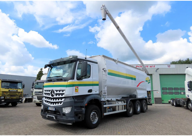 Mercedes-Benz Arocs 3245 8X4 SILO AUGER (FULL TRUCK IS FOR SALE) - Camião cisterna: foto 1 Mercedes-Benz Arocs 3245 8X4 SILO AUGER (FULL TRUCK IS FOR SALE) - Camião cisterna: foto 1