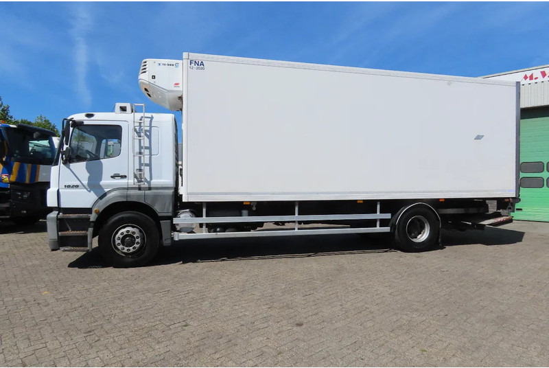 Mercedes-Benz Axor 1828 TK TS500, Lamberet. Very good condition - Camião frigorífico: foto 4 Mercedes-Benz Axor 1828 TK TS500, Lamberet. Very good condition - Camião frigorífico: foto 4