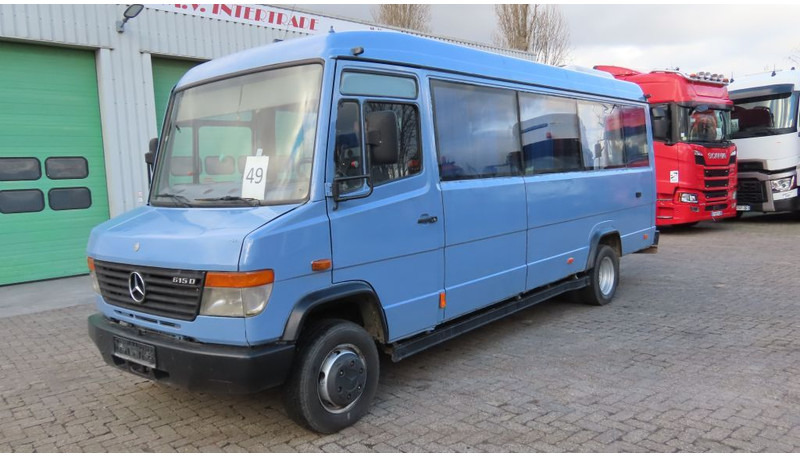 Ônibus Mercedes-Benz Vario Vario 615 19 seats: foto 1