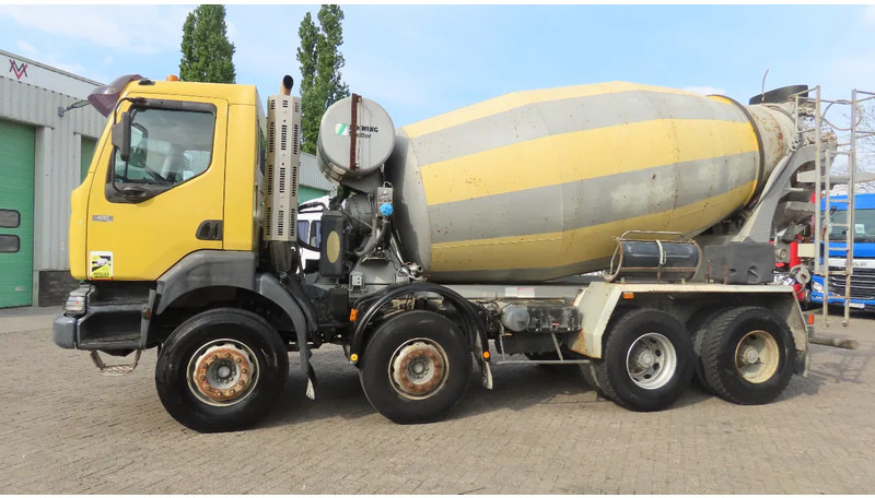 Renault Kerax 420 117000 km original !!! APK tot 27/06/2025 FRANCE truck - Camião betoneira: foto 4 Renault Kerax 420 117000 km original !!! APK tot 27/06/2025 FRANCE truck - Camião betoneira: foto 4