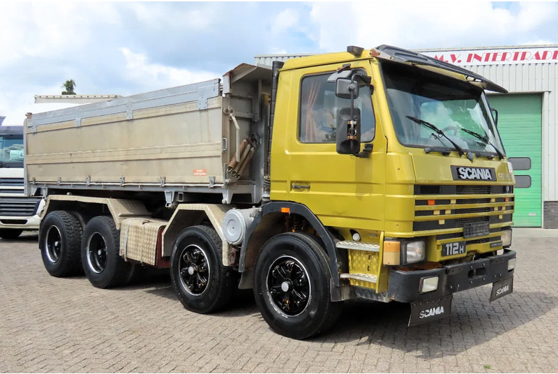 Scania 112 - 360 8x4, GREAT CONDITION! 100% VERY CLEAN - Camião basculante: foto 3 Scania 112 - 360 8x4, GREAT CONDITION! 100% VERY CLEAN - Camião basculante: foto 3