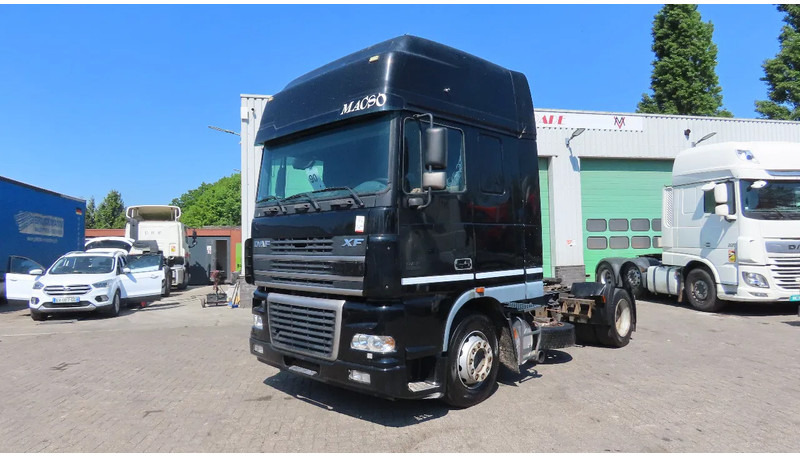 DAF XF 95.480 EURO4 , Manual! Super truck! - Tractor: foto 2 DAF XF 95.480 EURO4 , Manual! Super truck! - Tractor: foto 2