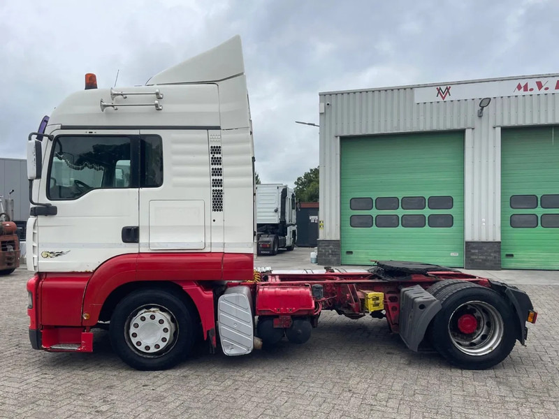 MAN TGA 18.410 EURO2 , Manual injection, FRIGO - Tractor: foto 4 MAN TGA 18.410 EURO2 , Manual injection, FRIGO - Tractor: foto 4