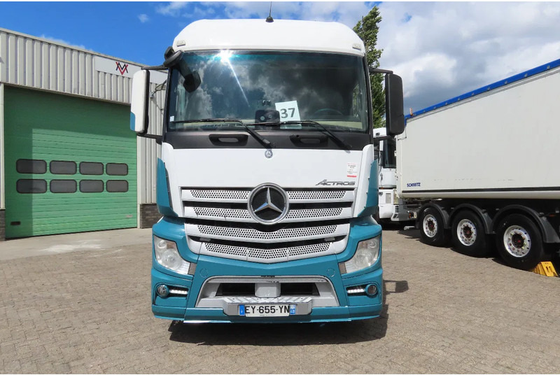Mercedes-Benz Actros 1846 PTO. HYDRAULIC - Tractor: foto 3 Mercedes-Benz Actros 1846 PTO. HYDRAULIC - Tractor: foto 3