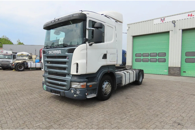 Scania R420 2 tanks, 2 beds, manual gearbox - Tractor: foto 2 Scania R420 2 tanks, 2 beds, manual gearbox - Tractor: foto 2