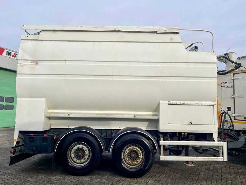 Trouillet TSCI AUGER + AIR 4 COMP, SAF DISC BRAKES, AIR SUSP. - Reboque cisterna: foto 3 Trouillet TSCI AUGER + AIR 4 COMP, SAF DISC BRAKES, AIR SUSP. - Reboque cisterna: foto 3