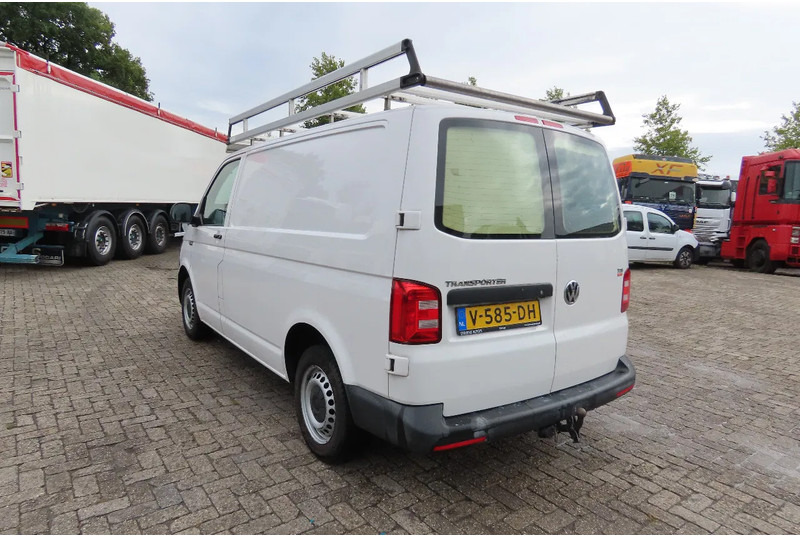 Volkswagen Transporter 2.0 TDI, Airco, 3 peson, APK tot 06/06/2026 - Furgão compacto: foto 5 Volkswagen Transporter 2.0 TDI, Airco, 3 peson, APK tot 06/06/2026 - Furgão compacto: foto 5