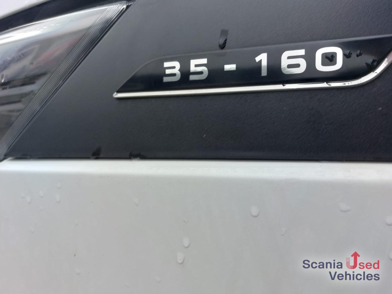 IVECO 35 C 16 Koffer Ladebordwand - Carrinha de contentor: foto 5 IVECO 35 C 16 Koffer Ladebordwand - Carrinha de contentor: foto 5