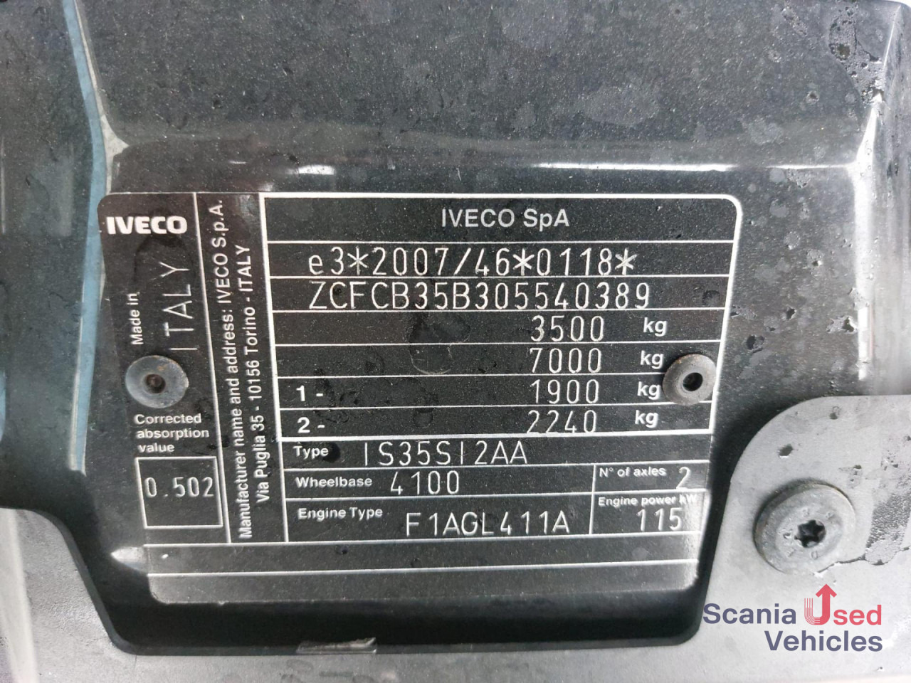 IVECO 35 C 16 Koffer Ladebordwand - Carrinha de contentor: foto 4 IVECO 35 C 16 Koffer Ladebordwand - Carrinha de contentor: foto 4