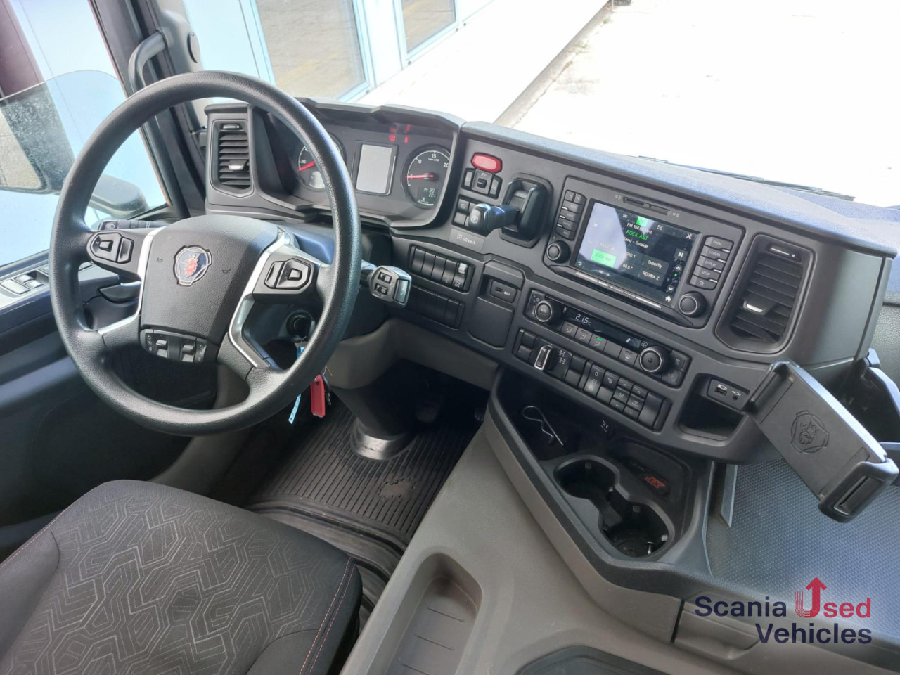 SCANIA G 410 B8x4HZ Dreiseitenkipper - Camião basculante: foto 3 SCANIA G 410 B8x4HZ Dreiseitenkipper - Camião basculante: foto 3