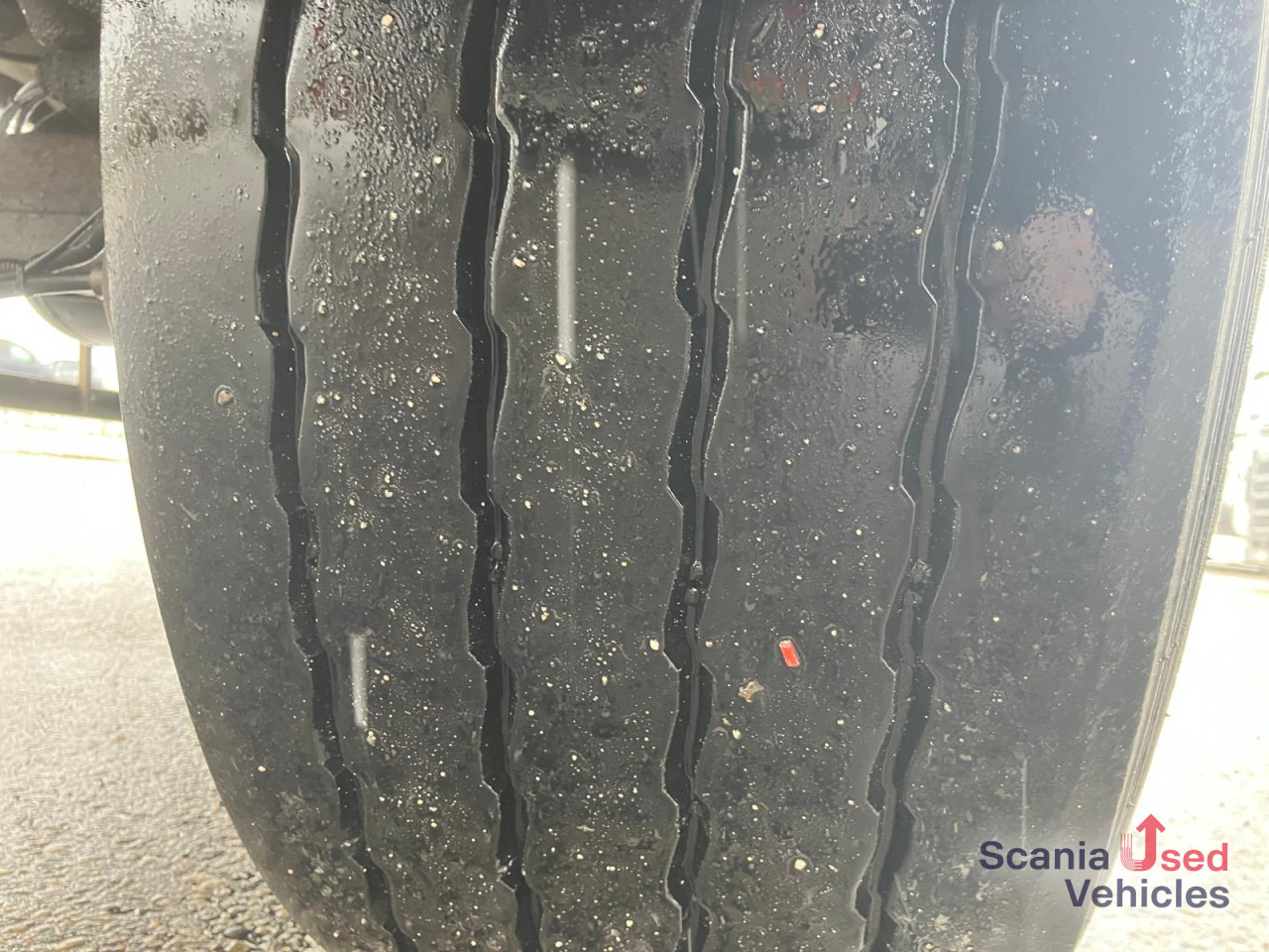 SCANIA R 410 LB6x2*4HNB BDF Komplettzug !! - Camião transportador de contêineres/ Caixa móvel: foto 2 SCANIA R 410 LB6x2*4HNB BDF Komplettzug !! - Camião transportador de contêineres/ Caixa móvel: foto 2