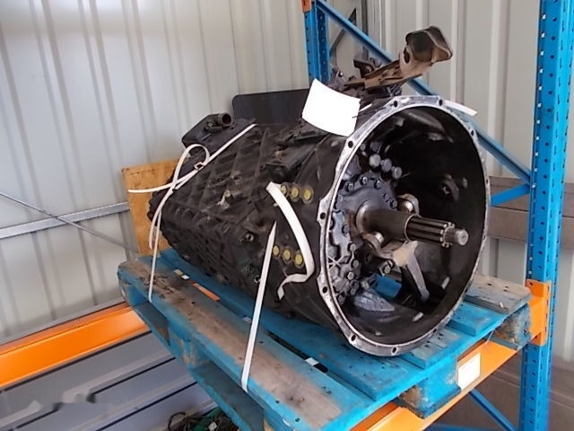 ZF 16S 2221 WITH RETARDER Renault PREMIUM DXI 410 440 450 - Caixa de velocidade para Camião: foto 1 ZF 16S 2221 WITH RETARDER Renault PREMIUM DXI 410 440 450 - Caixa de velocidade para Camião: foto 1