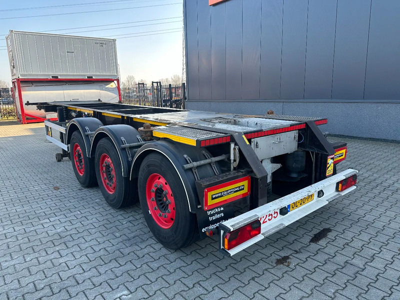 Burg 20FT / 20FT SWAP ADR (EX/II, EX/III, FL, AT) Chassis, 3.690kg, SAF INTRADISC, 2x Liftaxle, NL-chassis, APK/ADR: 08-2025 - Semi-reboque transportador de contêineres/ Caixa móvel: foto 3 Burg 20FT / 20FT SWAP ADR (EX/II, EX/III, FL, AT) Chassis, 3.690kg, SAF INTRADISC, 2x Liftaxle, NL-chassis, APK/ADR: 08-2025 - Semi-reboque transportador de contêineres/ Caixa móvel: foto 3