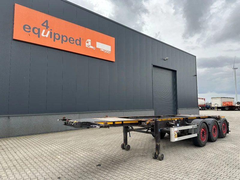 Burg 20FT / 20FT SWAP ADR, Leergewicht : 3.690kg, SAF INTRADISC, 2x Liftachse, NL, APK/ADR: 10-2025, 70% Reifen - Semi-reboque transportador de contêineres/ Caixa móvel: foto 1 Burg 20FT / 20FT SWAP ADR, Leergewicht : 3.690kg, SAF INTRADISC, 2x Liftachse, NL, APK/ADR: 10-2025, 70% Reifen - Semi-reboque transportador de contêineres/ Caixa móvel: foto 1