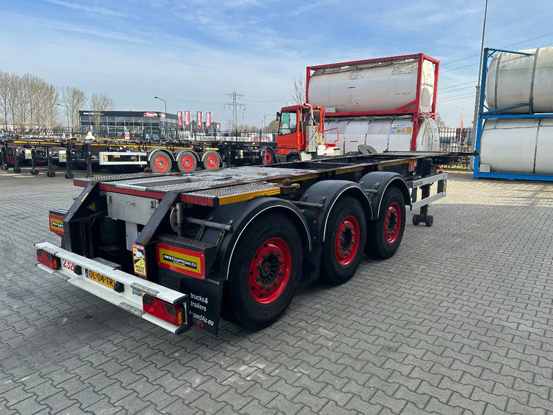 Burg 20FT ADR (EX/II, EX/III, FL, AT) Chassis, leeggewicht: 3.690kg, SAF INTRADISC, 2 liftassen, NL-chassis, APK:10-2025 - Semi-reboque transportador de contêineres/ Caixa móvel: foto 3 Burg 20FT ADR (EX/II, EX/III, FL, AT) Chassis, leeggewicht: 3.690kg, SAF INTRADISC, 2 liftassen, NL-chassis, APK:10-2025 - Semi-reboque transportador de contêineres/ Caixa móvel: foto 3
