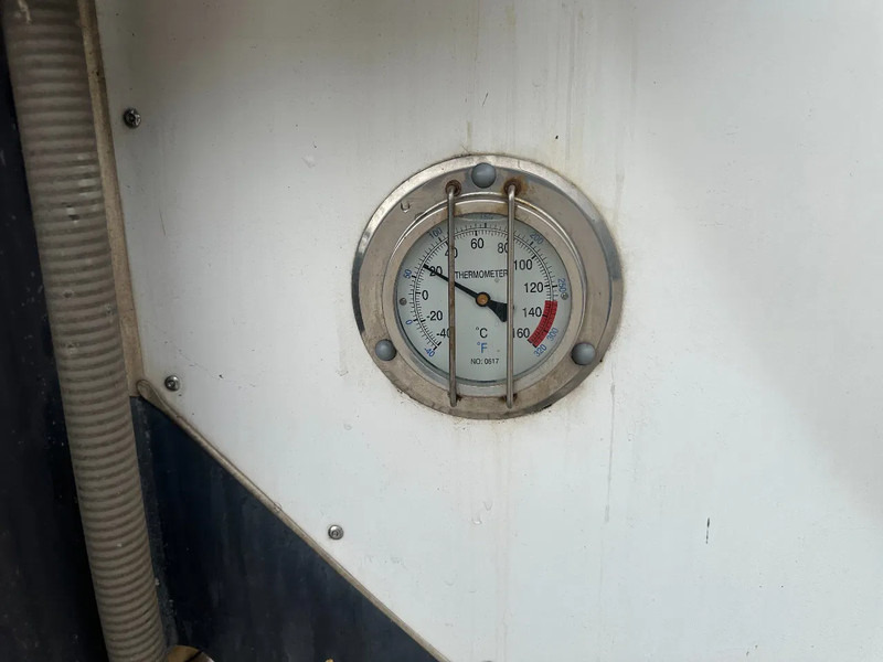 Contentor cisterna CIMC 20FT ISO / 25.020L-1-COMP. / L4BN / UN Portable / T11 / test: 10-2027: foto 11