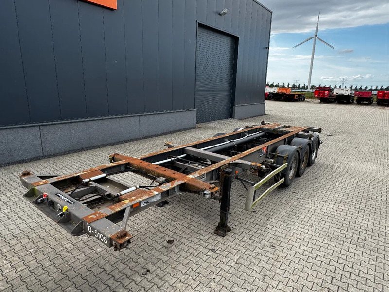 DESOT nice 20FT/30FT ADR-Chassis for SMALL PRICE, liftaxle, 5 twistlocks arms - Semi-reboque transportador de contêineres/ Caixa móvel: foto 4 DESOT nice 20FT/30FT ADR-Chassis for SMALL PRICE, liftaxle, 5 twistlocks arms - Semi-reboque transportador de contêineres/ Caixa móvel: foto 4